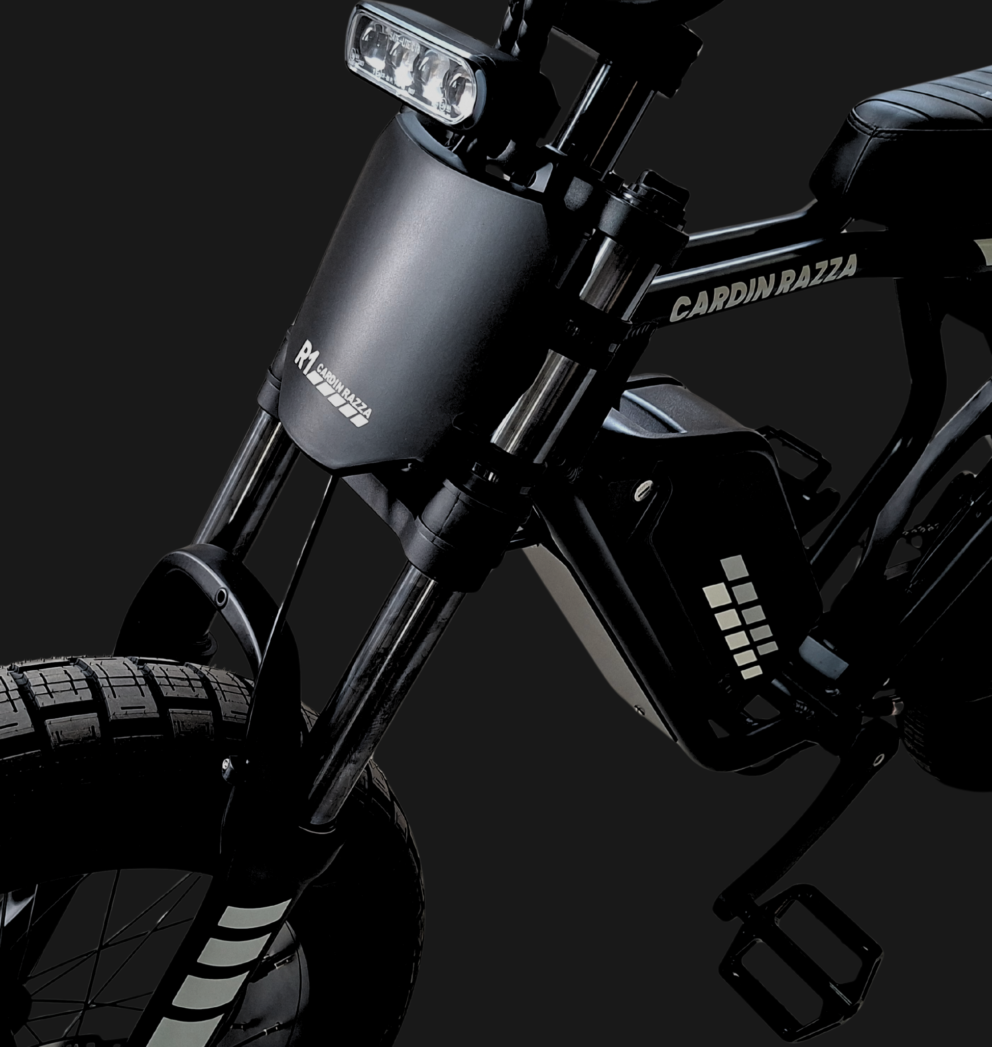 Cardin Razza R1